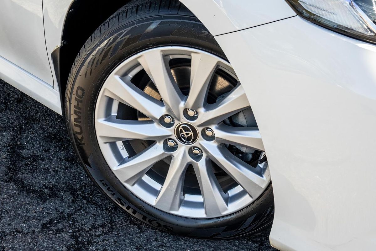 2019 Toyota Camry Ascent ASV70R