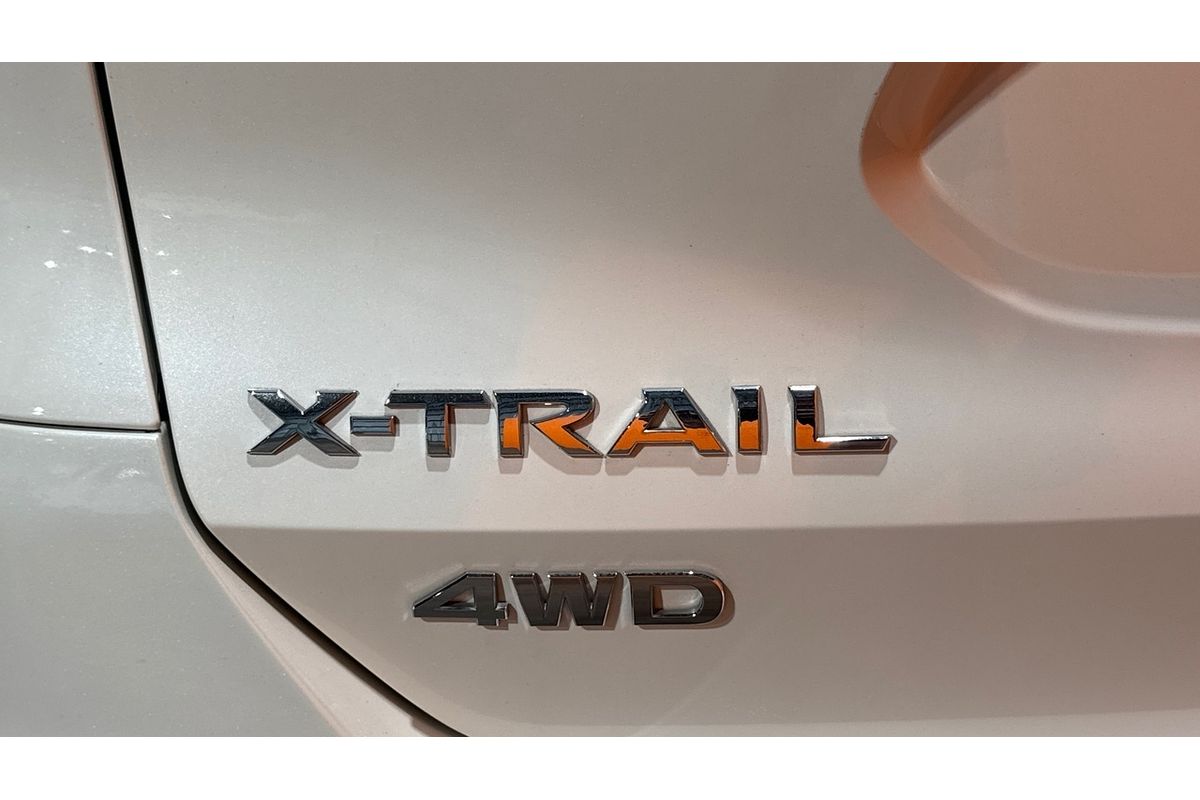 2014 Nissan X-TRAIL ST-L T32