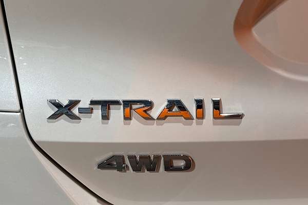 2014 Nissan X-TRAIL ST-L T32