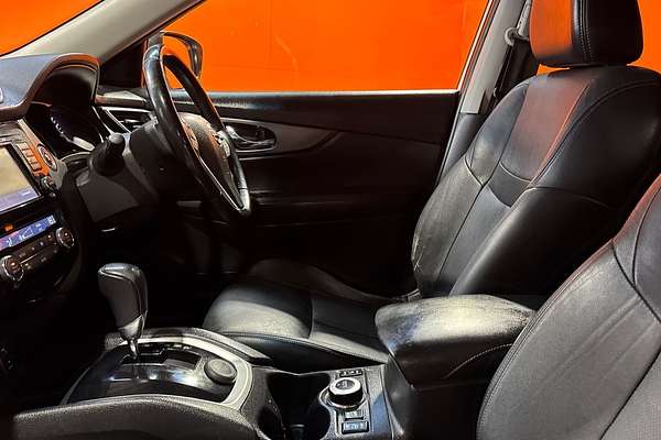 2014 Nissan X-TRAIL ST-L T32