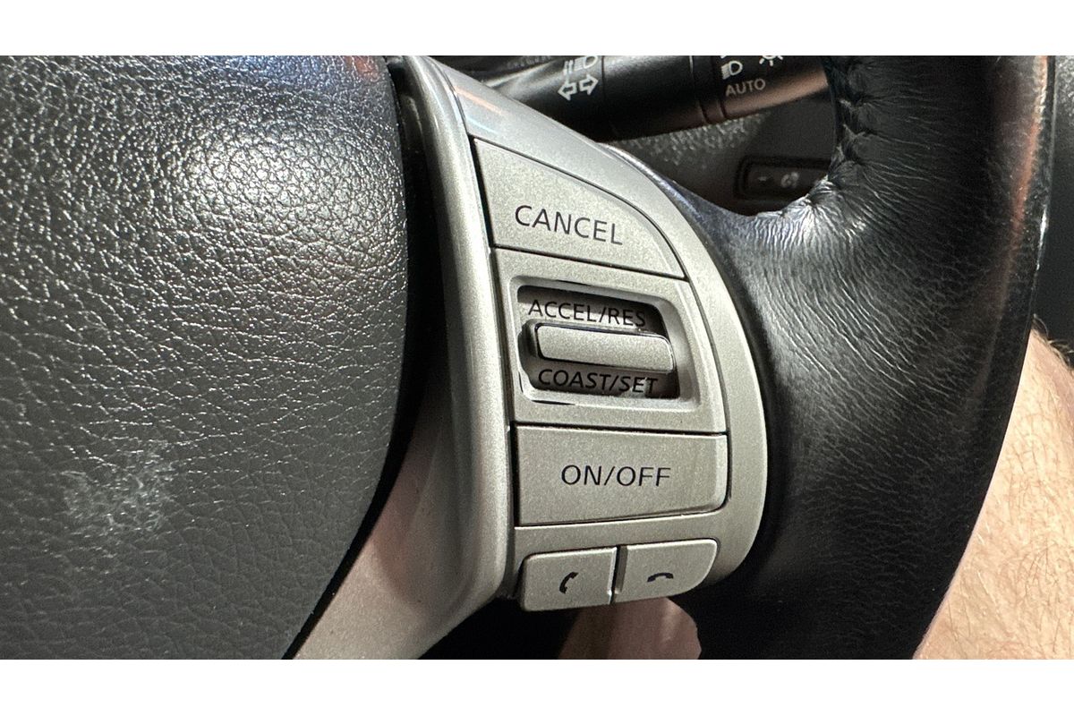 2014 Nissan X-TRAIL ST-L T32