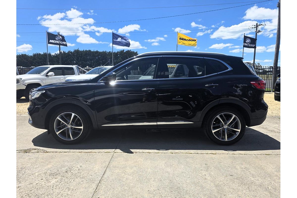 2022 MG HS Essence X SAS23