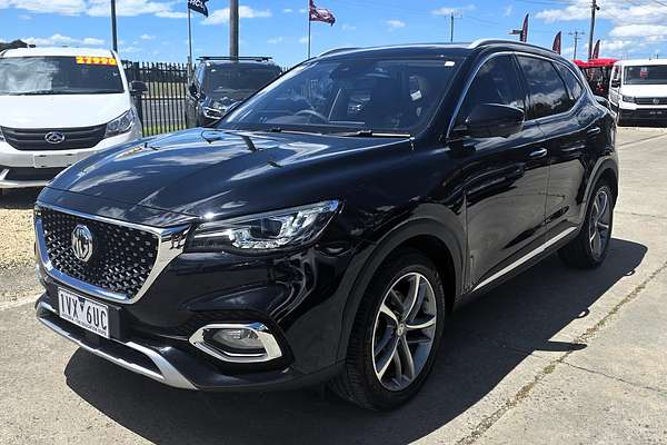 2022 MG HS Essence X SAS23