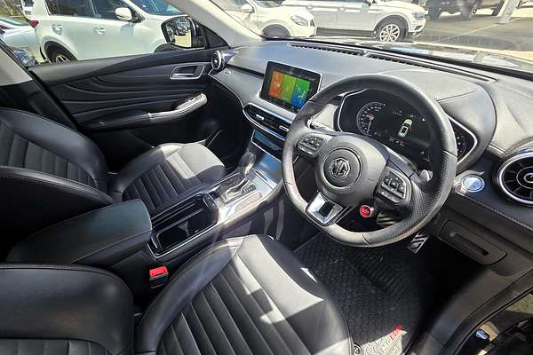 2022 MG HS Essence X SAS23