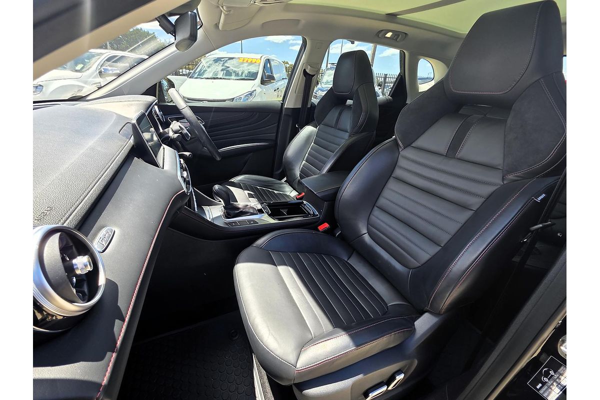 2022 MG HS Essence X SAS23