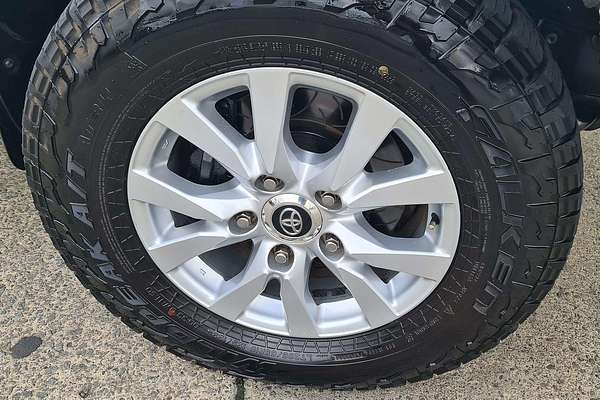 2017 Toyota Landcruiser VX VDJ200R