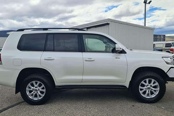 2017 Toyota Landcruiser VX VDJ200R