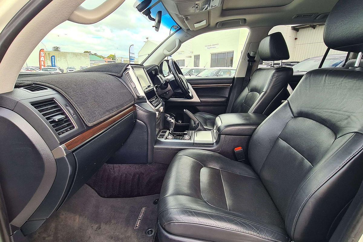 2017 Toyota Landcruiser VX VDJ200R