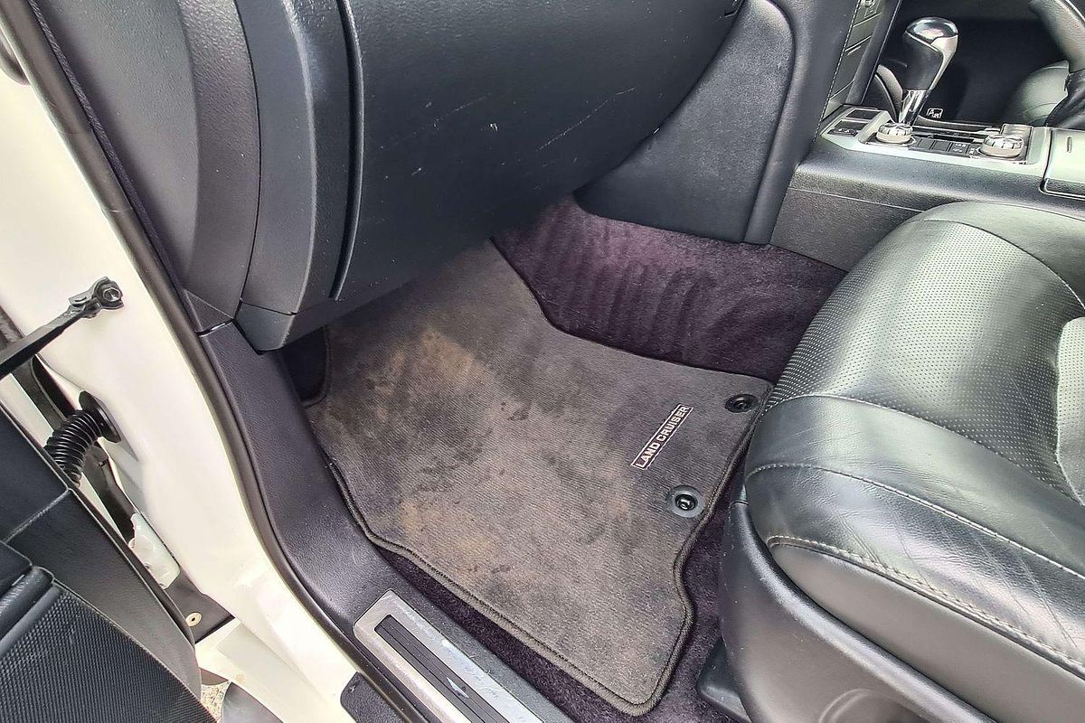 2017 Toyota Landcruiser VX VDJ200R