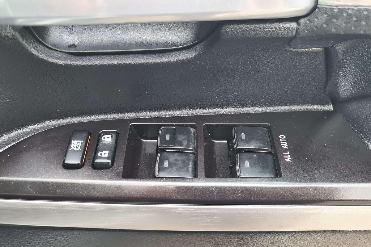 2017 Toyota Landcruiser VX VDJ200R