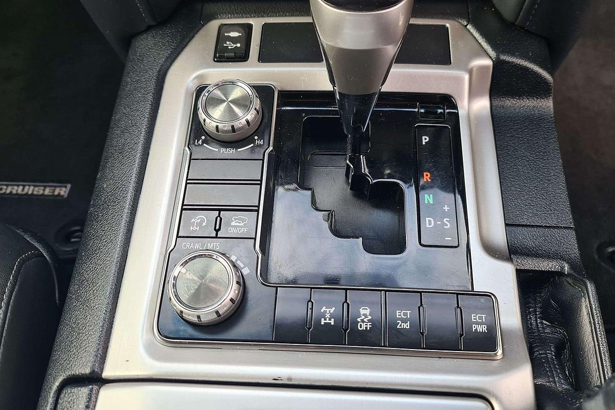 2017 Toyota Landcruiser VX VDJ200R