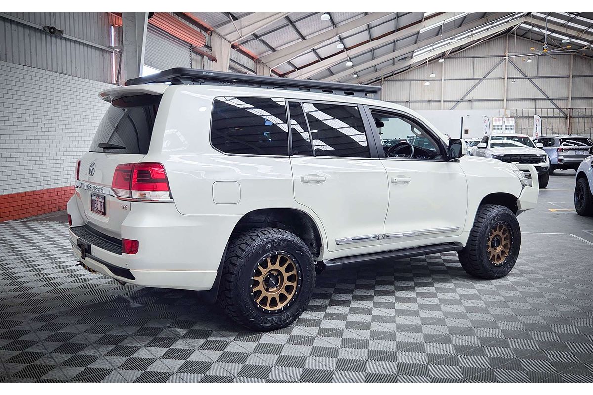 2017 Toyota Landcruiser VX VDJ200R