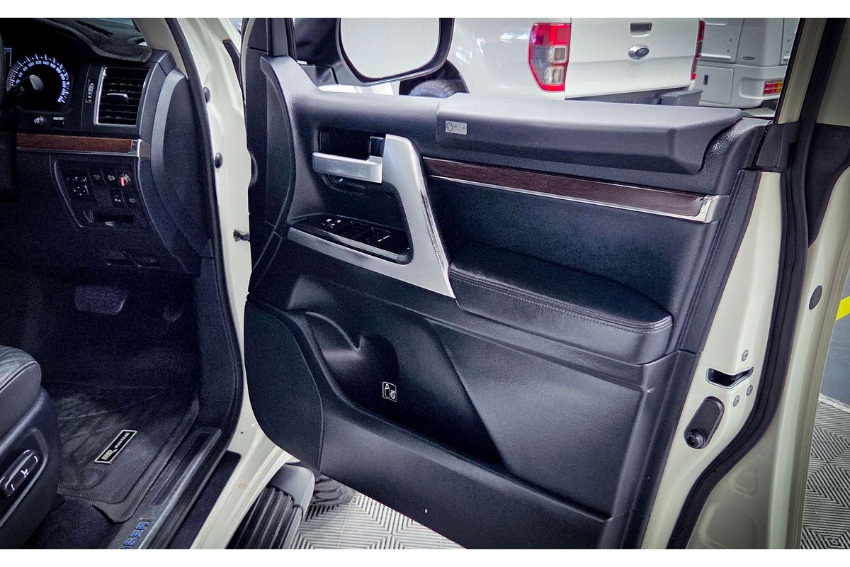 2017 Toyota Landcruiser VX VDJ200R