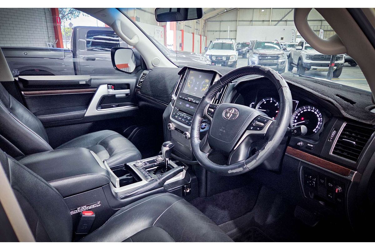 2017 Toyota Landcruiser VX VDJ200R