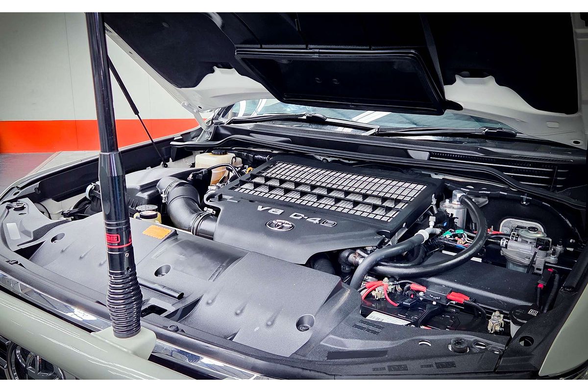 2017 Toyota Landcruiser VX VDJ200R