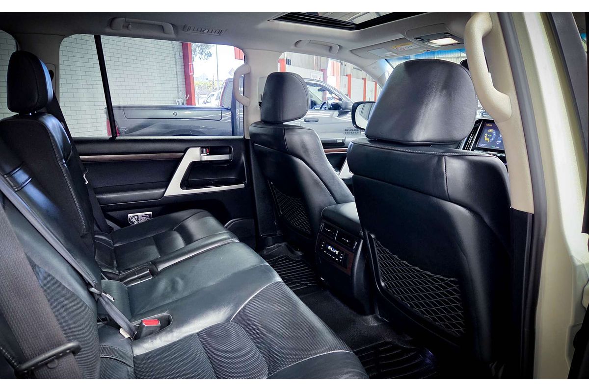 2017 Toyota Landcruiser VX VDJ200R