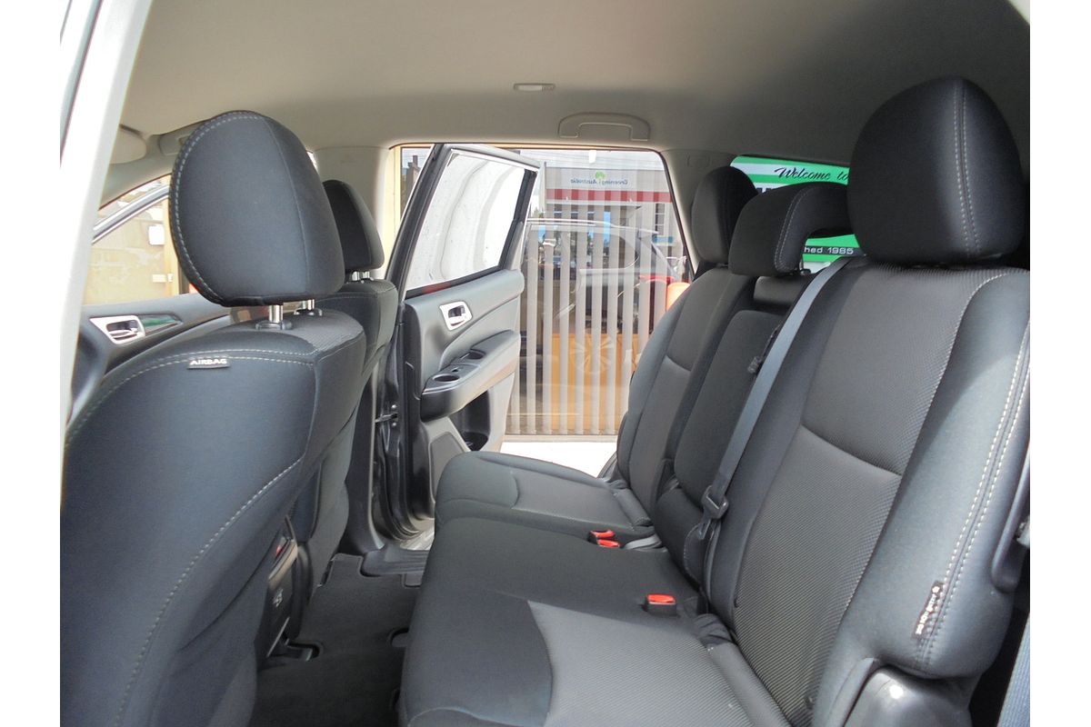 2019 Nissan Pathfinder ST R52 Series III