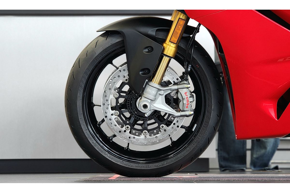 2025 Ducati PANIGALE V2S
