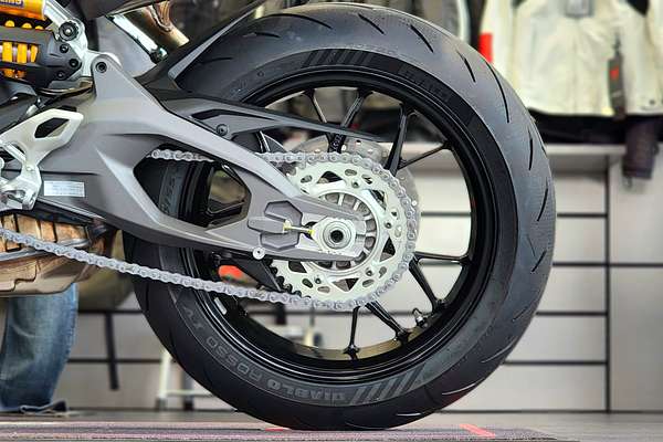 2025 Ducati PANIGALE V2S