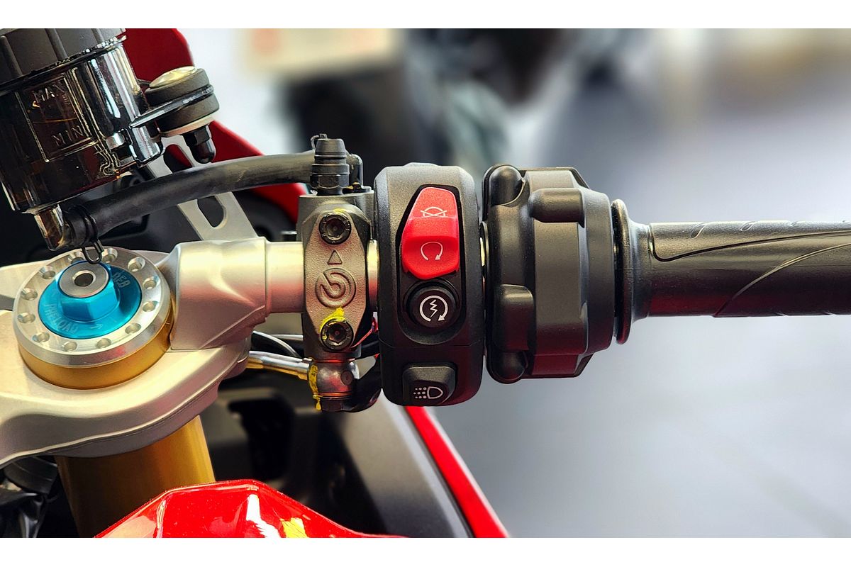 2025 Ducati PANIGALE V2S