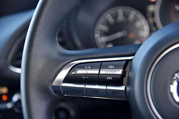 2021 Mazda 3 G20 TOURING 300P