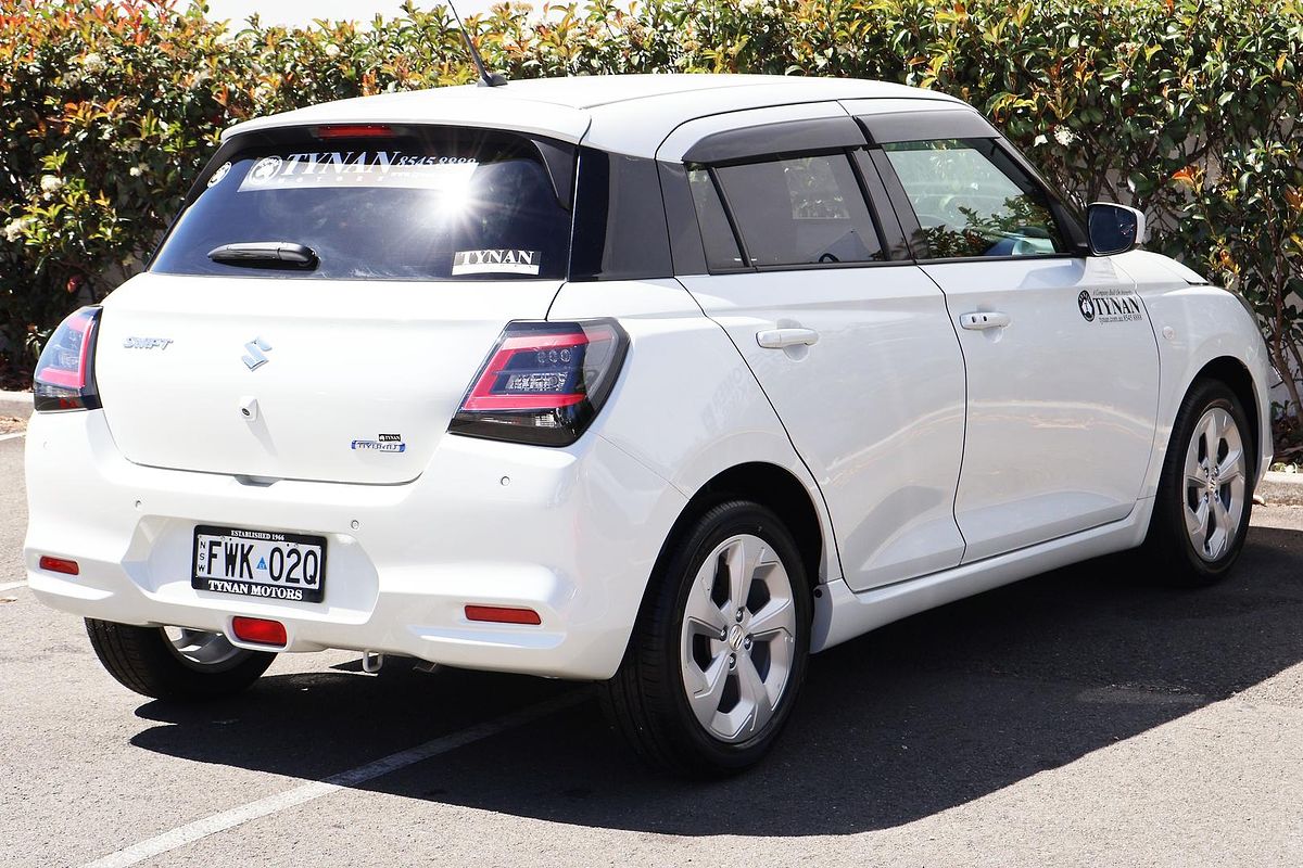 2024 Suzuki Swift Hybrid Plus UZ