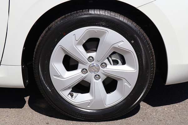 2024 Suzuki Swift Hybrid Plus UZ