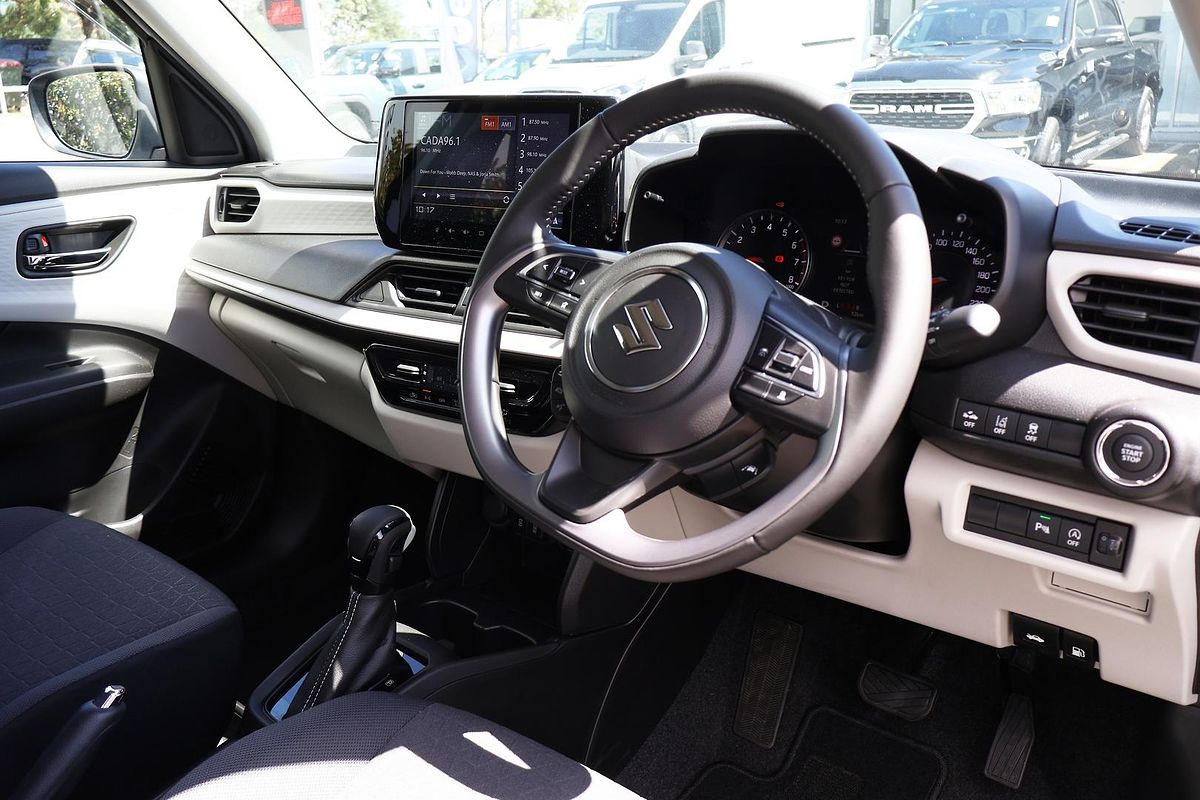 2024 Suzuki Swift Hybrid Plus UZ