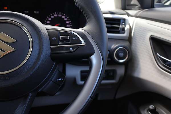 2024 Suzuki Swift Hybrid Plus UZ