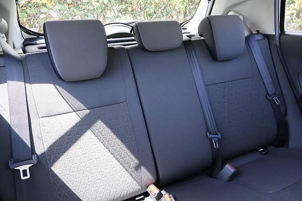 2024 Suzuki Swift Hybrid Plus UZ