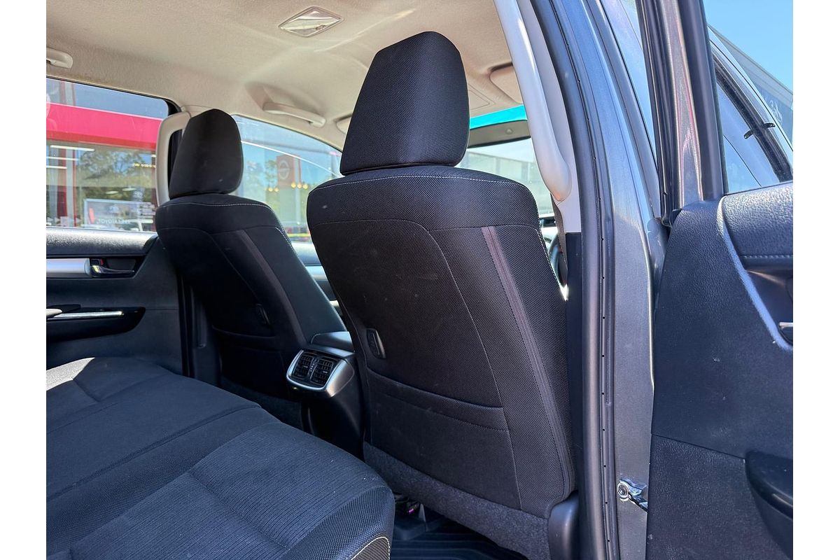 2018 Toyota Hilux SR5 GUN126R 4X4