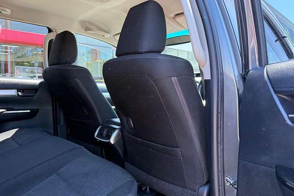 2018 Toyota Hilux SR5 GUN126R 4X4