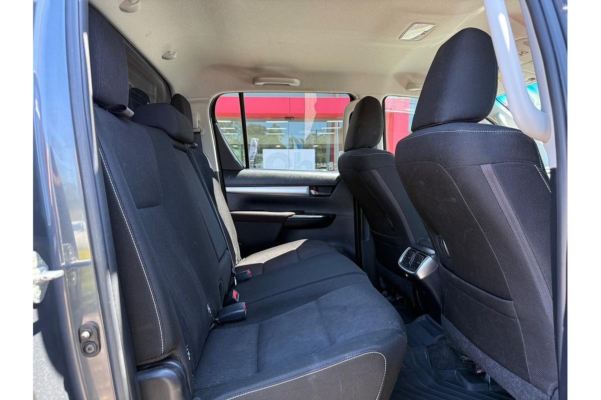 2018 Toyota Hilux SR5 GUN126R 4X4