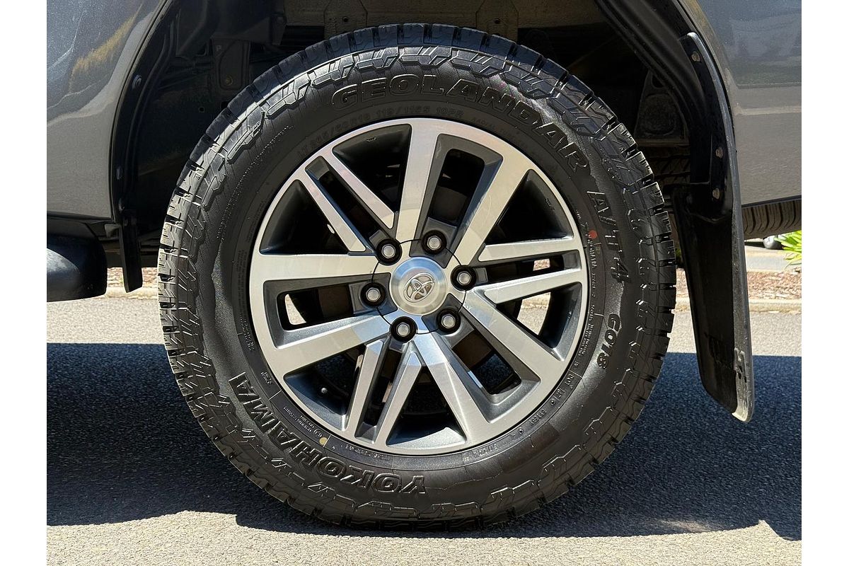 2018 Toyota Hilux SR5 GUN126R 4X4