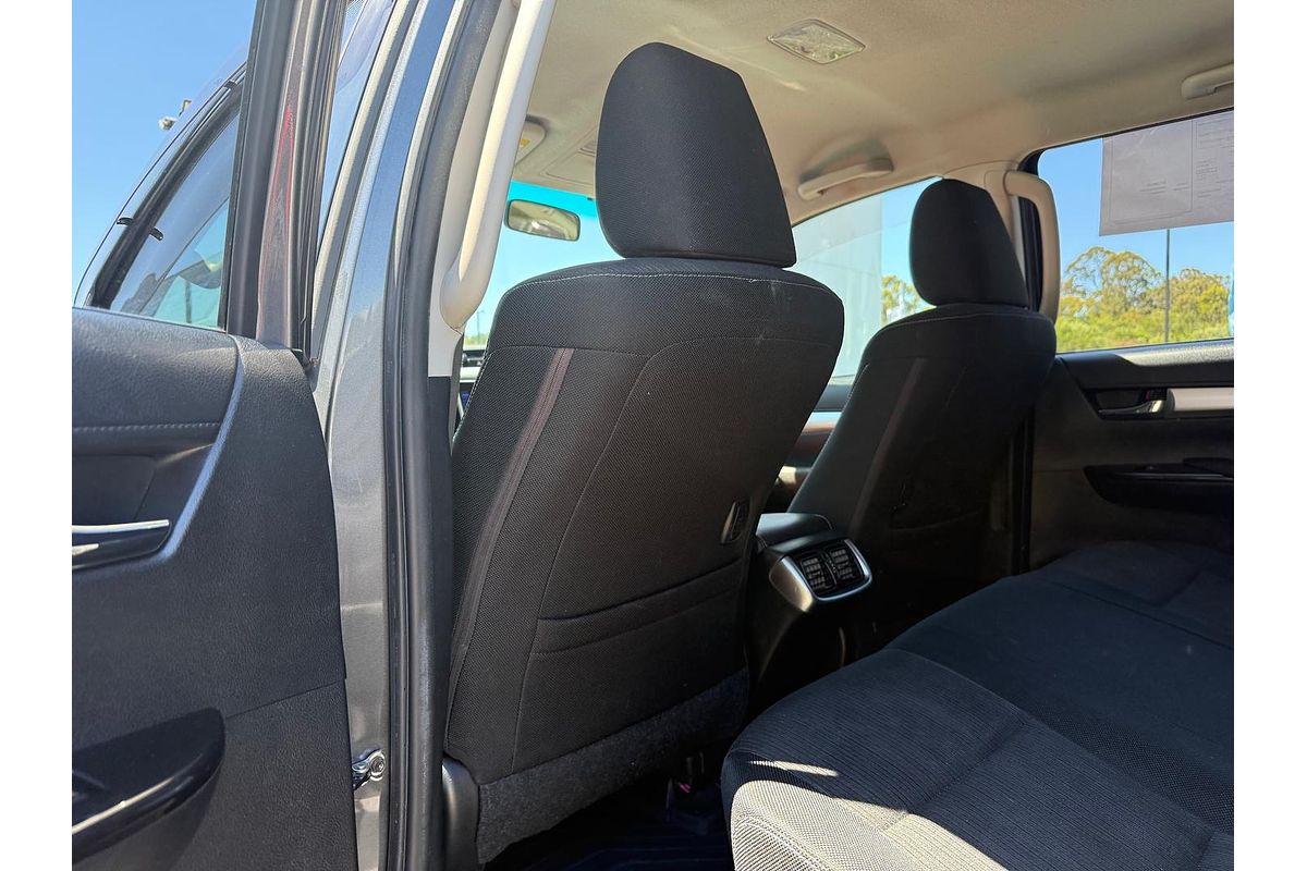 2018 Toyota Hilux SR5 GUN126R 4X4