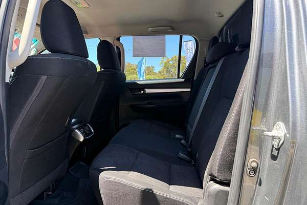 2018 Toyota Hilux SR5 GUN126R 4X4