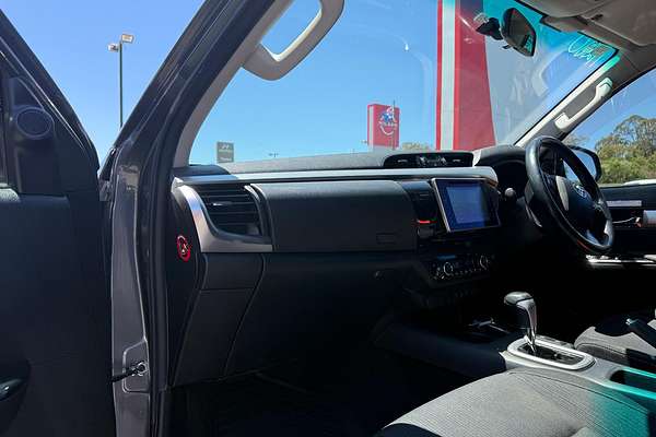 2018 Toyota Hilux SR5 GUN126R 4X4