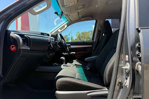 2018 Toyota Hilux SR5 GUN126R 4X4