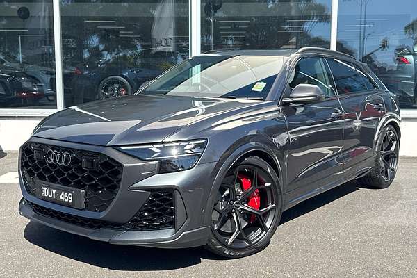 2025 Audi RS Q8 TFSI performance F1