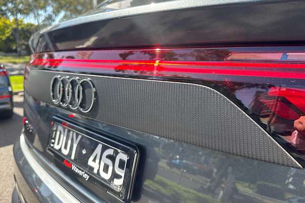 2025 Audi RS Q8 TFSI performance F1