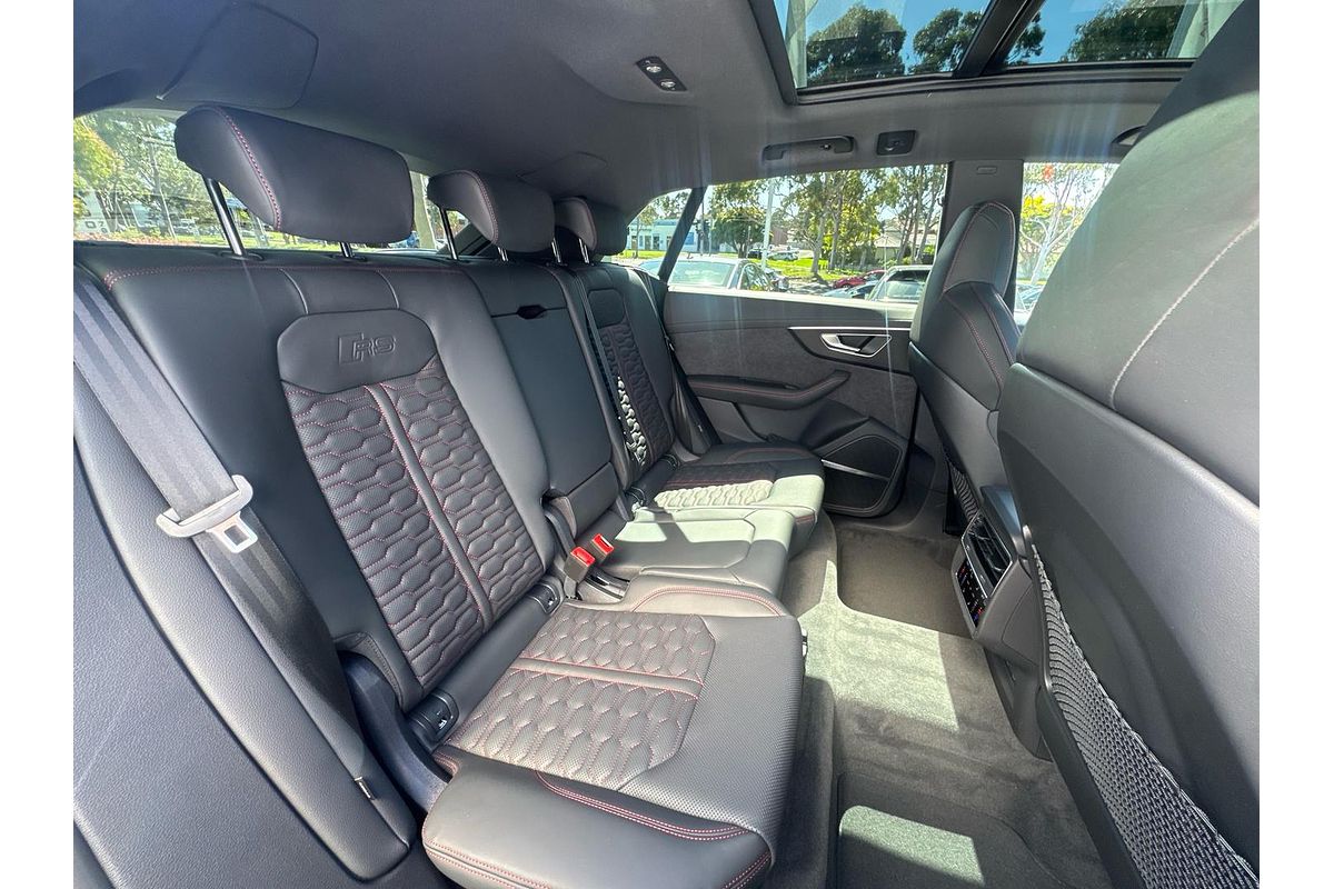 2025 Audi RS Q8 TFSI performance F1