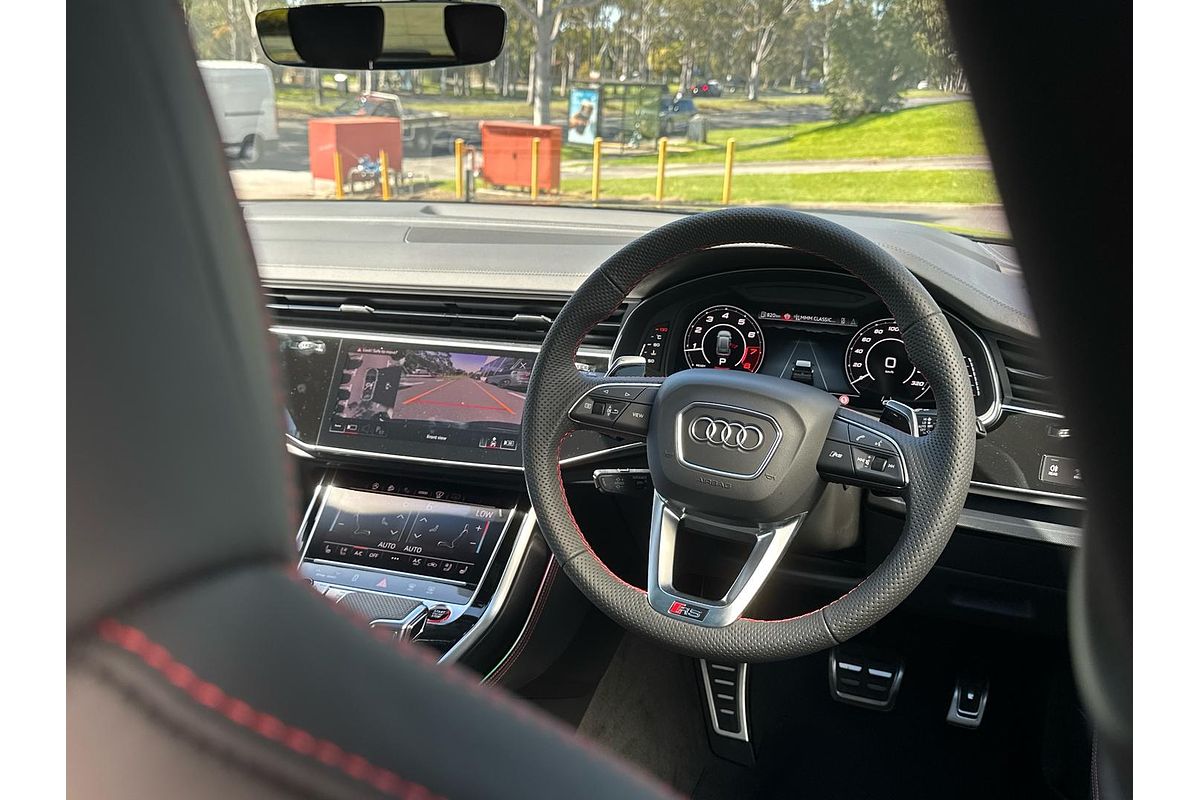 2025 Audi RS Q8 TFSI performance F1