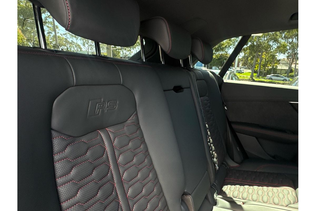 2025 Audi RS Q8 TFSI performance F1