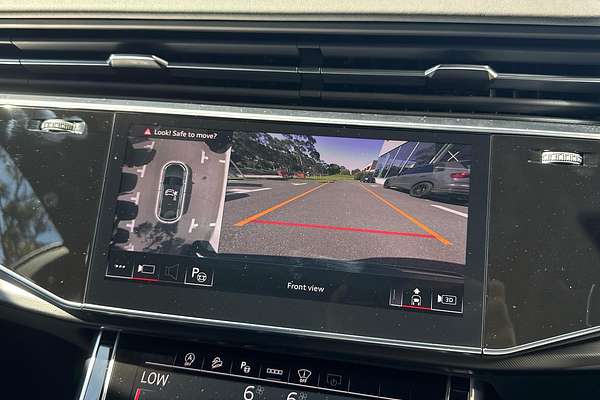 2025 Audi RS Q8 TFSI performance F1