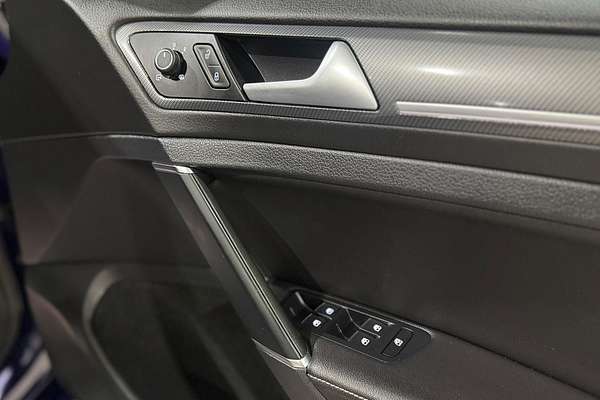 2017 Volkswagen Golf 110TSI Highline 7