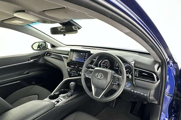 2024 Toyota Camry Ascent AXVH70R