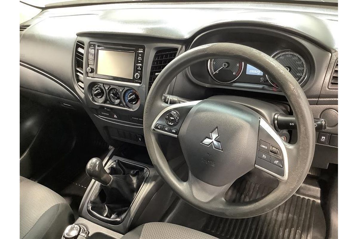 2021 Mitsubishi Triton GLX MR 4X4