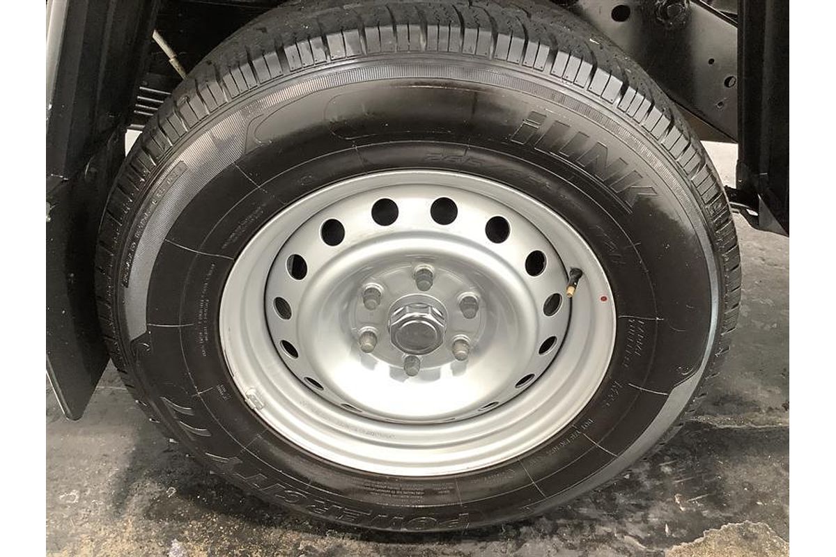 2021 Mitsubishi Triton GLX MR 4X4