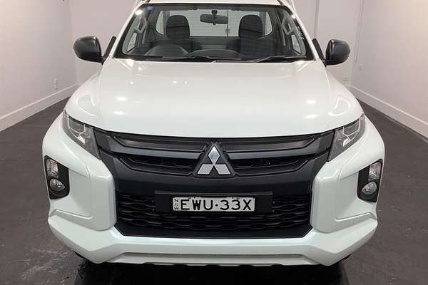 2021 Mitsubishi Triton GLX MR 4X4