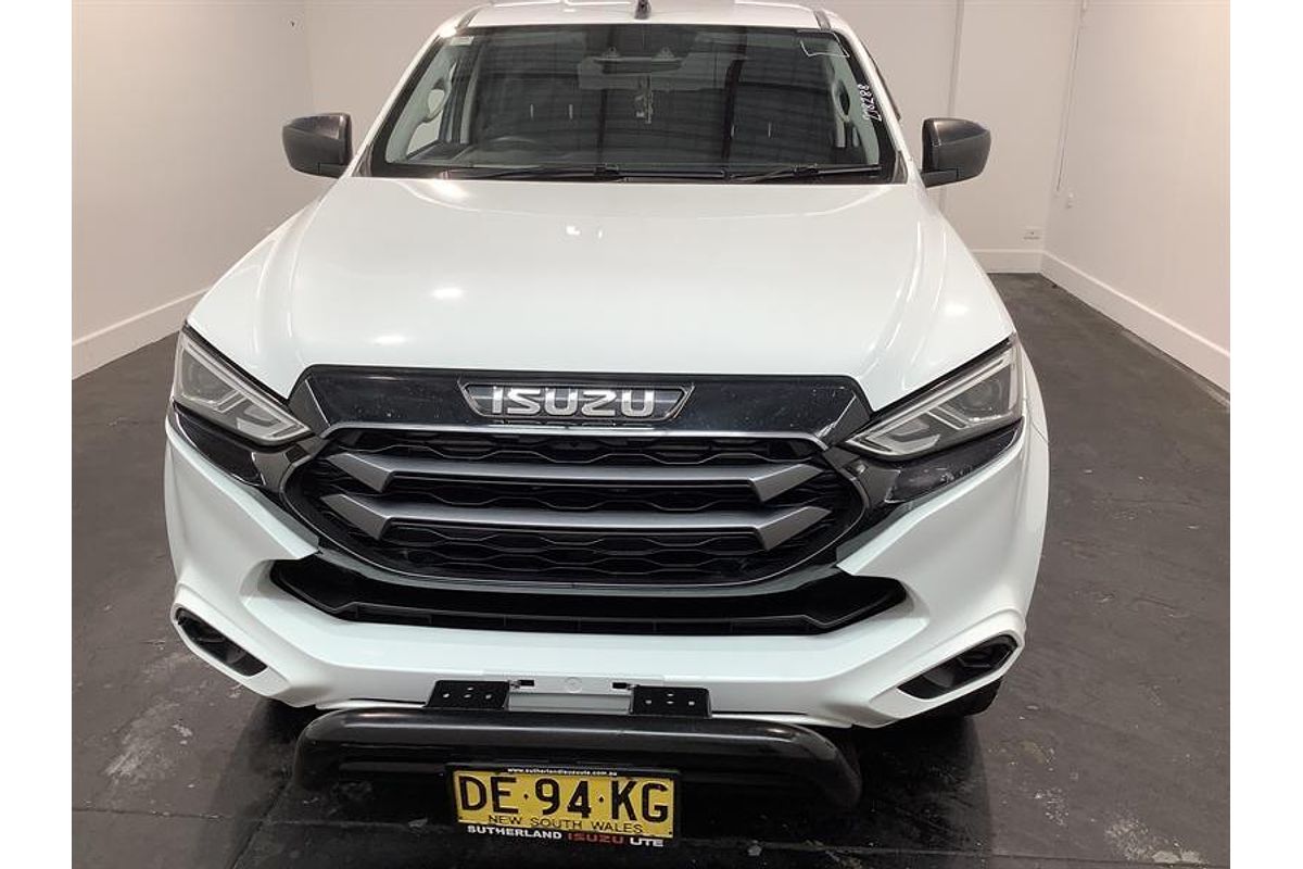 2022 Isuzu MU-X LS-M